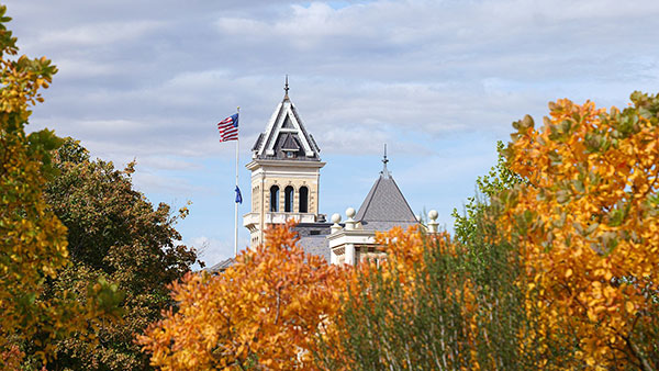 USU Sees Increased Giving to Student Scholarships in Fiscal Year 2021